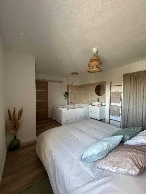 Romantique Room Muret Εξωτερικό φωτογραφία