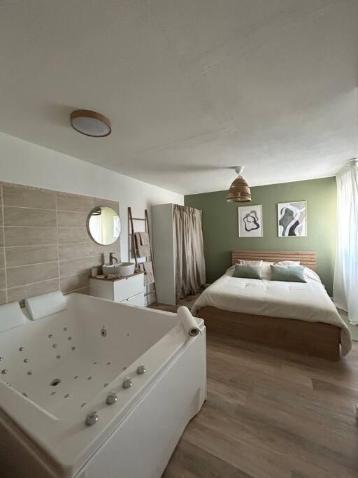 Romantique Room Muret Εξωτερικό φωτογραφία